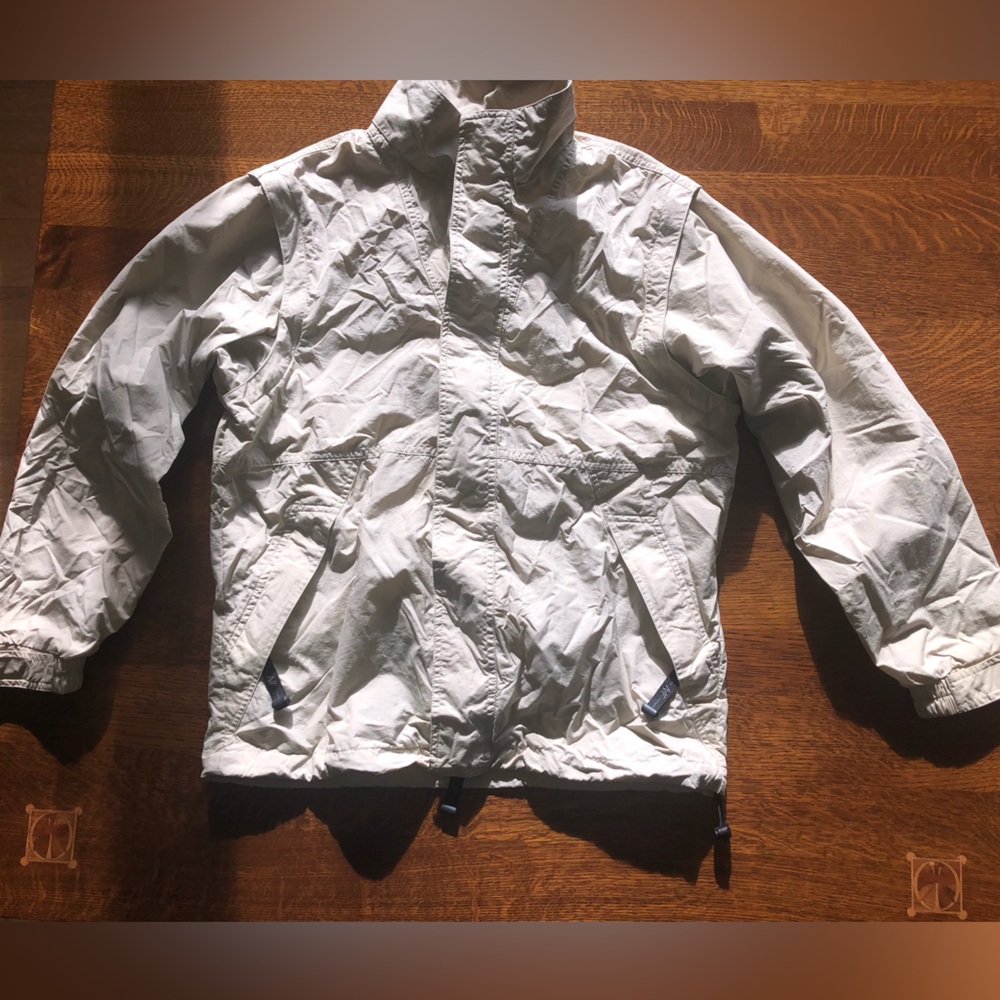 North End lightweight Jacket, cream/khaki colored size small, loose fitting